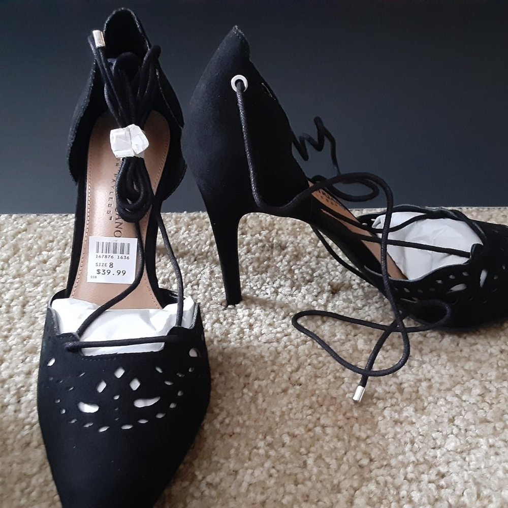 Black High Heels - Christian Siriano - Picture 2 of 3